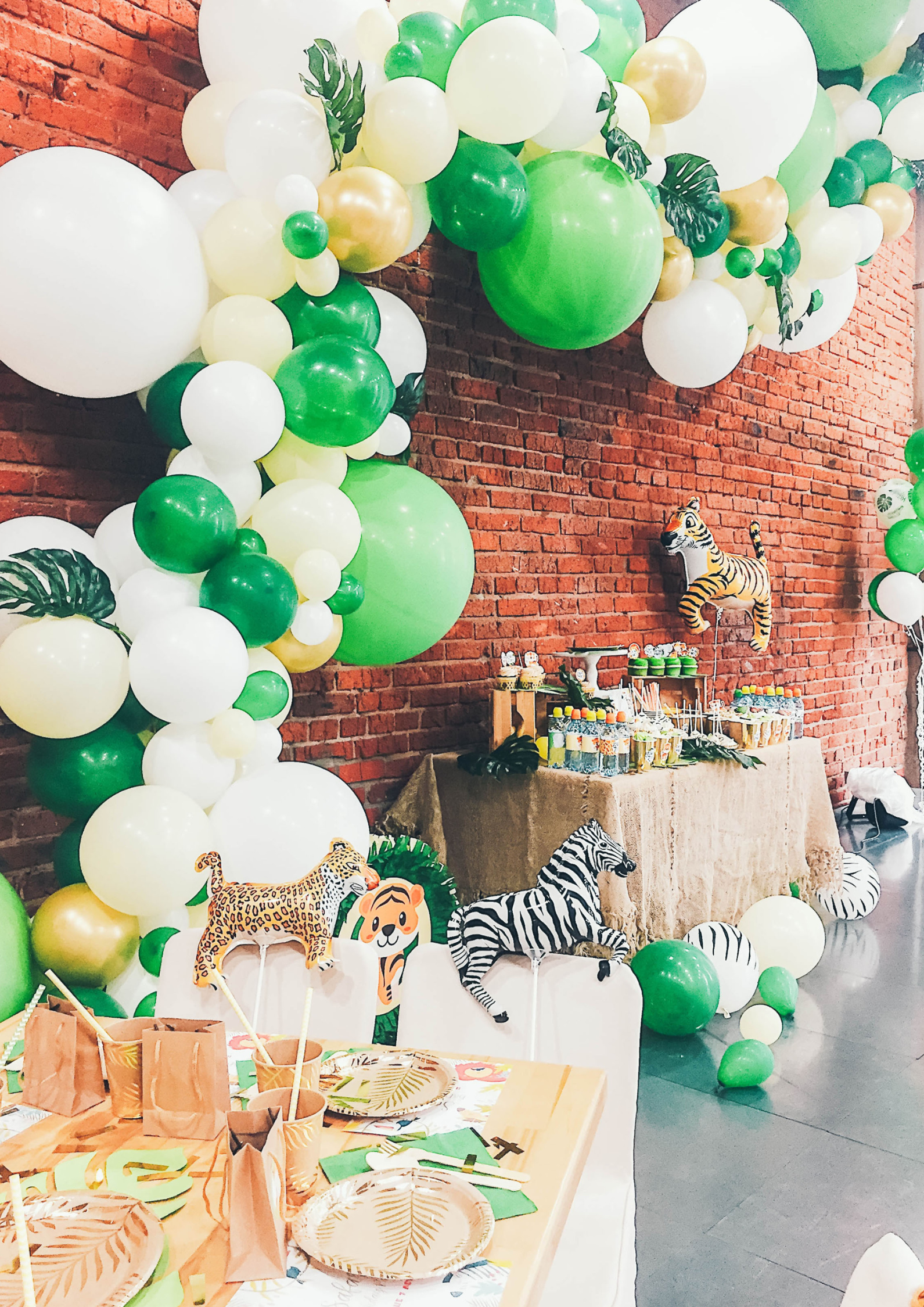 Een safari thema feest voor kinderen.